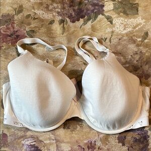 Victoria's Secret Cream Bra